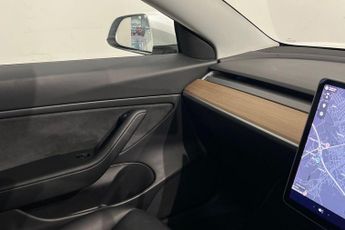 TESLA Model 3 (Dual Motor) Long Range Saloon 4dr Electric Auto 4WDE (346 ps) P