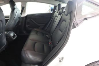 TESLA Model 3 Auto RWD 4dr