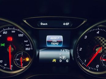 MERCEDES-BENZ A-CLASS 2.1 A200d AMG Line (Premium Plus) Hatchback 5dr Diesel 7G-DCT Eu