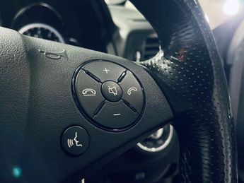 MERCEDES-BENZ E-CLASS 1.8 E250 CGI BlueEfficiency SE Coupe 2dr Petrol Tiptronic Euro 5