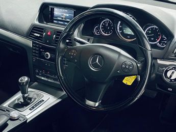 MERCEDES-BENZ E-CLASS 1.8 E250 CGI BlueEfficiency SE Coupe 2dr Petrol Tiptronic Euro 5