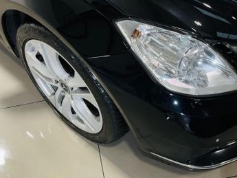 MERCEDES-BENZ E-CLASS 1.8 E250 CGI BlueEfficiency SE Coupe 2dr Petrol Tiptronic Euro 5