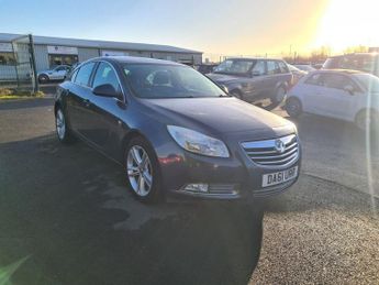 Vauxhall Insignia 1.8 16V SRi Hatchback 5dr Petrol Manual Euro 5 (140 ps)