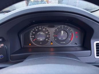 VOLVO S80 2.4D SE Saloon 4dr Diesel Geartronic (189 g/km, 160 bhp)