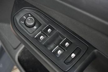 VOLKSWAGEN GOLF 2.0 TDI Style Hatchback 5dr Diesel DSG Euro 6 (s/s) (150 ps)