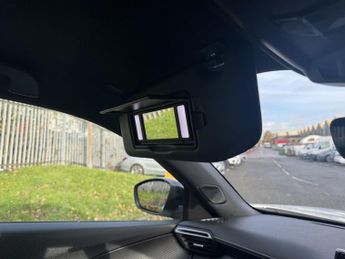 PEUGEOT E-2008 50kWh GT SUV 5dr Electric Auto (136 ps)