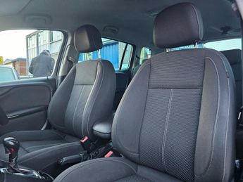 VAUXHALL ZAFIRA TOURER AUTOMATIC 1.4i Turbo SRi MPV 5dr Petrol Auto Euro 6 (140 ps)