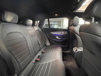 MERCEDES-BENZ EQC EQC 400 80kWh AMG Line (Premium Plus) SUV 5dr Electric Auto 4MAT