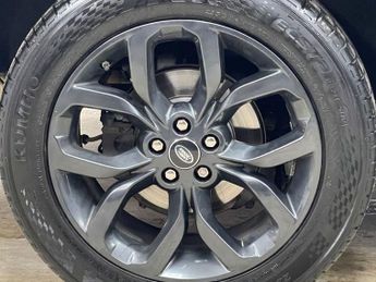 LAND ROVER DISCOVERY SPORT 2.0 TD4 Landmark SUV 5dr Diesel Auto 4WD Euro 6 (s/s) (180 ps)