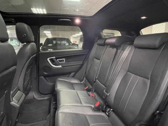 LAND ROVER DISCOVERY SPORT 2.0 TD4 Landmark SUV 5dr Diesel Auto 4WD Euro 6 (s/s) (180 ps)