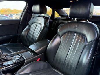 AUDI A6 SALOON 3.0 BiTDI V6 Black Edition Saloon 4dr Diesel Tiptronic quattro E