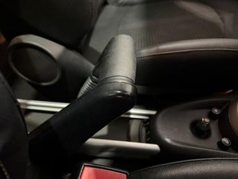 MINI COUNTRYMAN 2.0 Cooper SD SUV 5dr Diesel Auto ALL4 Euro 5 (143 ps)