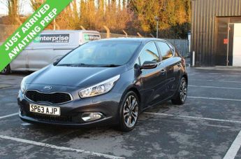 Kia Ceed 1.6 CRDi EcoDynamics 4 Tech Hatchback 5dr Diesel Manual Euro 5 (