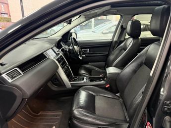 LAND ROVER DISCOVERY SPORT 2.0 TD4 SE Tech SUV 5dr Diesel Auto 4WD Euro 6 (s/s) (180 ps)