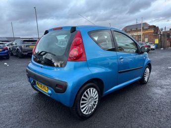 PEUGEOT 107 1.0 12V Urban Hatchback 3dr Petrol Manual Euro 4 (68 ps)