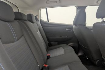 NISSAN LEAF 39kWh Acenta Hatchback 5dr Electric Auto (150 ps)