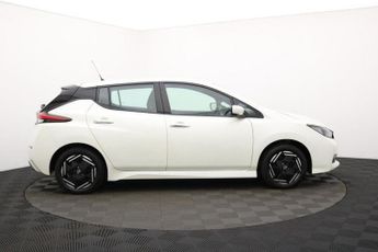 NISSAN LEAF 39kWh Acenta Hatchback 5dr Electric Auto (150 ps)