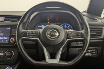 NISSAN LEAF 39kWh Acenta Hatchback 5dr Electric Auto (150 ps)