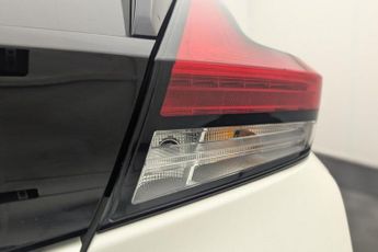 NISSAN LEAF 39kWh Acenta Hatchback 5dr Electric Auto (150 ps)