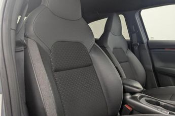 NISSAN JUKE 1.0 DIG-T N-Connecta SUV 5dr Petrol DCT Auto Euro 6 (s/s) (114 p