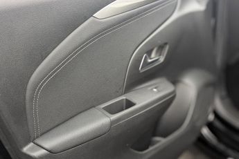 VAUXHALL Corsa Electric 50kWh SRi Premium Hatchback 5dr Electric Auto (136 ps)