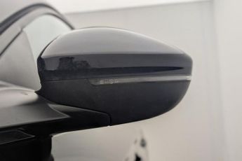 VAUXHALL Corsa Electric 50kWh SRi Premium Hatchback 5dr Electric Auto (136 ps)