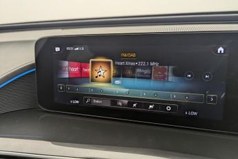 MERCEDES-BENZ EQC EQC 400 80kWh AMG Line SUV 5dr Electric Auto 4MATIC (408 ps)