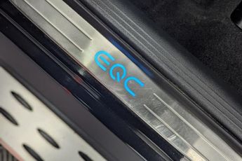 MERCEDES-BENZ EQC EQC 400 80kWh AMG Line SUV 5dr Electric Auto 4MATIC (408 ps)