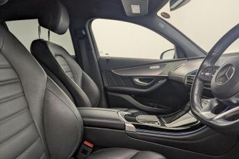 MERCEDES-BENZ EQC EQC 400 80kWh AMG Line SUV 5dr Electric Auto 4MATIC (408 ps)