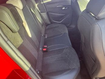 PEUGEOT E-208 50kWh GT Premium Hatchback 5dr Electric Auto 