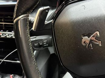 PEUGEOT 2008 1.2 PureTech GT Premium SUV 5dr Petrol EAT Euro 6 (s/s) (130 ps)