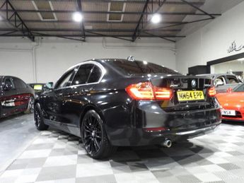 BMW 3 SERIES 2.0 320d Luxury Saloon 4dr Diesel Auto xDrive Euro 5 (s/s) (184 