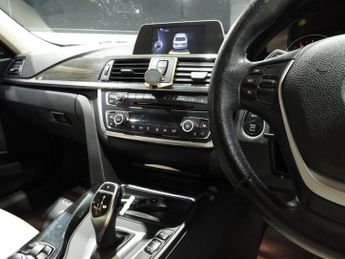 BMW 3 SERIES 2.0 320d Luxury Saloon 4dr Diesel Auto xDrive Euro 5 (s/s) (184 