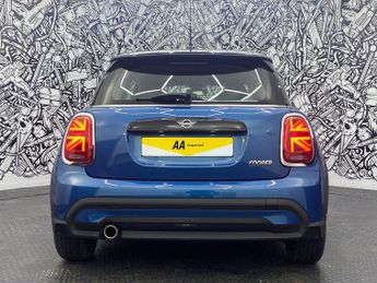 MINI HATCH 1.5 Cooper Classic Hatchback 3dr Petrol Manual Euro 6 (s/s) (136