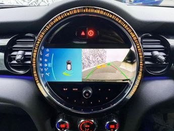 MINI Electric Hatch Cooper SE 32.6kWh Level 2 Hatchback 3dr Electric Auto (184 ps)