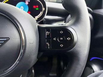 MINI Electric Hatch Cooper SE 32.6kWh Level 2 Hatchback 3dr Electric Auto (184 ps)