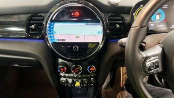 MINI Electric Hatch Cooper SE 32.6kWh Level 2 Hatchback 3dr Electric Auto (184 ps)