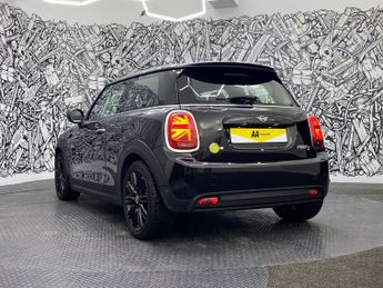 MINI Electric Hatch Cooper SE 32.6kWh Level 2 Hatchback 3dr Electric Auto (184 ps)