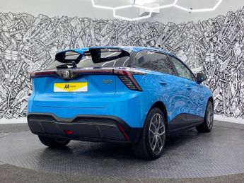 MG 1100 64kWh Trophy Long Range Hatchback 5dr Electric Auto (203 ps)