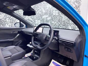 MG 1100 64kWh Trophy Long Range Hatchback 5dr Electric Auto (203 ps)