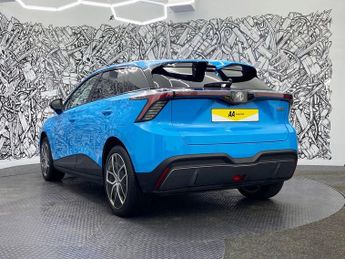 MG 1100 64kWh Trophy Long Range Hatchback 5dr Electric Auto (203 ps)