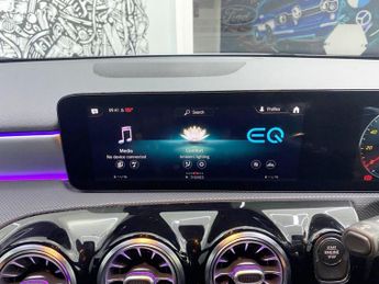 MERCEDES-BENZ A-CLASS 1.3 A250e 15.6kWh AMG Line (Premium 2) Hatchback 5dr Petrol Plug