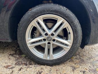 AUDI Q5 2.0 TDI S line SUV 5dr Diesel S Tronic quattro Euro 6 (s/s) 