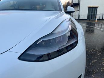 TESLA Model 3 (Dual Motor) Long Range Saloon 4dr Electric Auto 4WDE (346 ps)