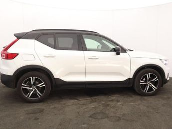 VOLVO XC40 1.5 T3 R-Design SUV 5dr Petrol Auto Euro 6 (s/s) (163 ps)