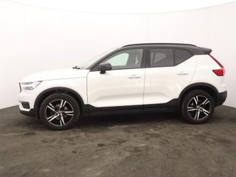 VOLVO XC40 1.5 T3 R-Design SUV 5dr Petrol Auto Euro 6 (s/s) (163 ps)