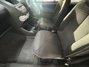 PEUGEOT 107 1.0 12V Active Hatchback 3dr Petrol Manual Euro 5 (68 ps)