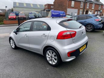 KIA RIO 1.4 2 Hatchback 5dr Petrol Auto Euro 6 (107 bhp)