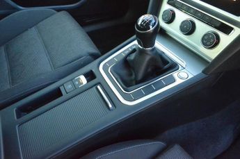 VOLKSWAGEN PASSAT 2.0 TDI SE Business Estate 5dr Diesel Manual Euro 6 (s/s) (150 p