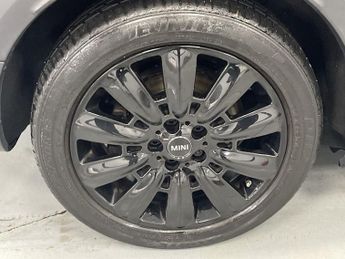MINI COUNTRYMAN 1.5 7.6kWh GPF Cooper SE SUV 5dr Petrol Plug-in Hybrid Auto ALL4